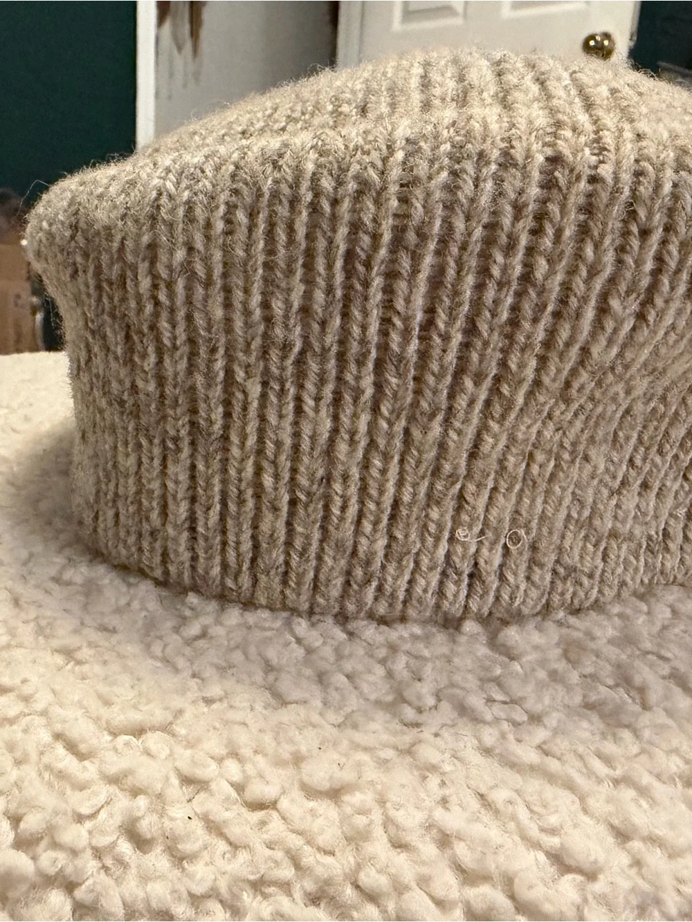 Vintage Isotoner Wool Blend Newsboy Driving Cap Hat Oatmeal Beige EUC